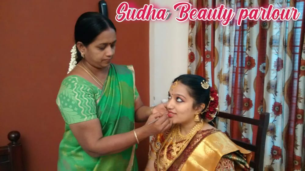 https://www.evnzon.com/service_pic/140/sudha-beauty-parlour-1671861486.jpeg