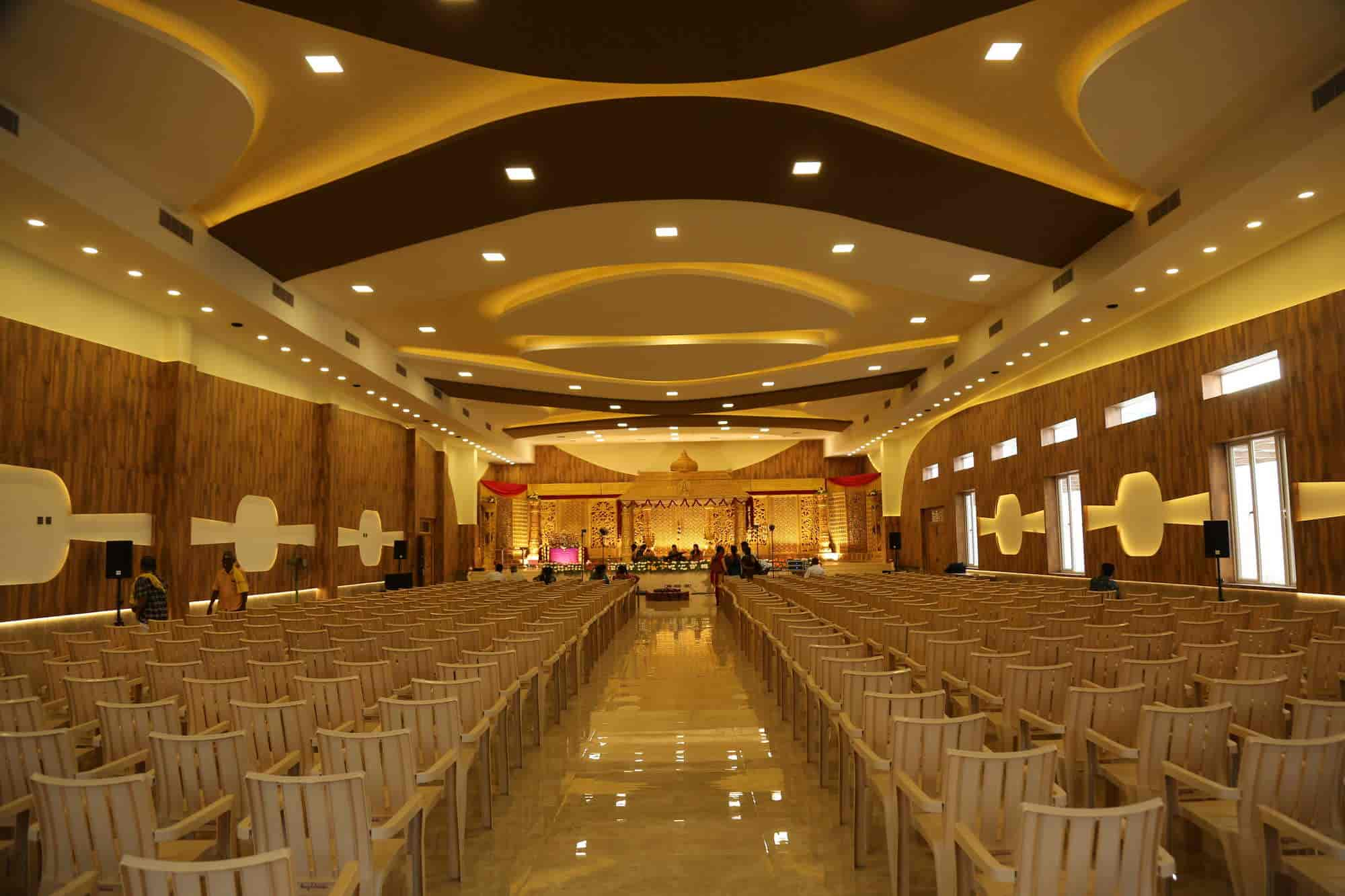 https://www.evnzon.com/service_pic/87/mangal-akshatha-wedding-hall-1671701889.jpg